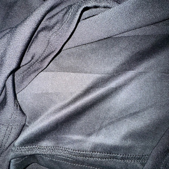 NWT Women’s Maurice’s black Plisse Sleeve Blouse size XS puffy sleeve - Picture 9 of 11